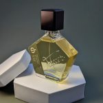 عطر ادکلن فی اون رز دو قندهار تاور پرفیومز - PHI Une Rose de Kandahar Tauer Perfumes - بررسی، قیمت و خرید