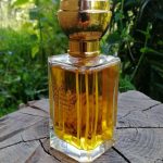 عطر ادکلن ژاسمین مه‌تر پارفومر اِ گانتیر - Jasmin Maitre Parfumeur et Gantier - بررسی، قیمت و خرید