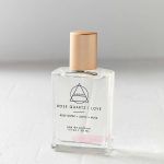 عطر ادکلن رز کوارتز (لاو) اوربان آوتفیترز - Rose Quartz (Love) Urban Outfitters - بررسی، قیمت و خرید