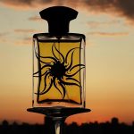 عطر ادکلن سانشاین مَن آمواژ - Sunshine Man Amouage - بررسی، قیمت و خرید
