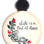 عطر ادکلن لایفز اِ بــِد آو روزِز لولو گینس - Life's a Bed of Roses Lulu Guinness - بررسی، قیمت و خرید