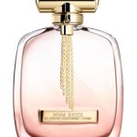 عطر ادکلن لکستاس کارِس دِ رُز نینا ریچی - L'Extase Caresse de Roses Nina Ricci - بررسی، قیمت و خرید