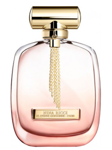 عطر ادکلن لکستاس کارِس دِ رُز نینا ریچی - L'Extase Caresse de Roses Nina Ricci - بررسی، قیمت و خرید