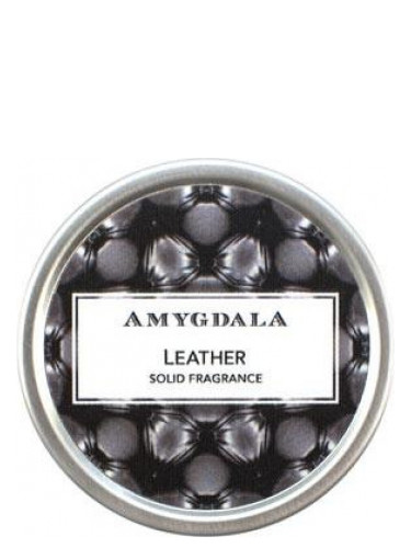 عطر ادکلن لدر آمیگدالا - Leather Amygdala - بررسی، قیمت و خرید