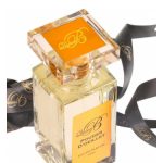عطر ادکلن پودر دویل کویین بی - Pouder d'Oeillet Queen B - بررسی، قیمت و خرید