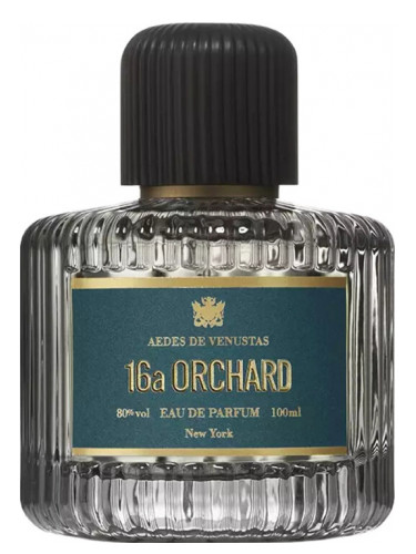 عطر ادکلن سیکستین اِی اورچرد ایدس دو ونوستاس - 16a Orchard Aedes de Venustas - بررسی، قیمت و خرید