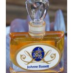 عطر ادکلن ل وویاژ جوآن بسِت - Le Voyage JoAnne Bassett - بررسی، قیمت و خرید