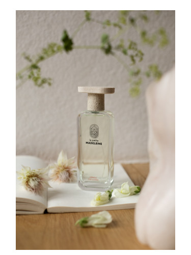 عطر ادکلن نیروی د لون لا پتی مادلین - Néroli des Lunes La Petite Madeleine - بررسی، قیمت و خرید