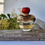 عطر ادکلن گلمور ماسکینو - Glamour Moschino - بررسی، قیمت و خرید