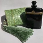 عطر ادکلن نویت د نوئل اکستره د پارفوم کارون - Nuit de Noel Extrait de Parfum Caron - بررسی، قیمت و خرید