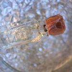 عطر ادکلن ولی آو فلاورز اوریبه - Valley Of Flowers Oribe - بررسی، قیمت و خرید