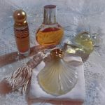 عطر ادکلن وایت لینن پرفیوم اِستِه لودر - White Linen Parfum Estée Lauder - بررسی، قیمت و خرید