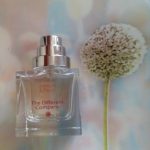 عطر ادکلن ان پرفیوم دیَلیور اِت فلور د دیفرنت کمپانی - Un Parfum d'Ailleurs et Fleurs The Different Company - بررسی، قیمت و خرید