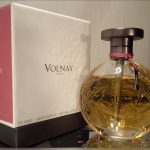 عطر ادکلن یاپانا ولنه - Yapana Volnay - بررسی، قیمت و خرید