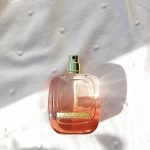 عطر ادکلن لکستاس کارِس دِ رُز نینا ریچی - L'Extase Caresse de Roses Nina Ricci - بررسی، قیمت و خرید