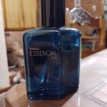 عطر ادکلن اسنشیال عود ناتورا - Essencial Oud Natura - بررسی، قیمت و خرید