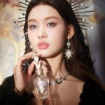 عطر ادکلن کوآیر گرل فلاور نوز - Choir Girl Flower Knows - بررسی، قیمت و خرید