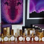 عطر ادکلن سوغاتی های زندگی کور د اسپریت - Souvenirs de la Vie Coeur d’Esprit Natural Perfumes - بررسی، قیمت و خرید