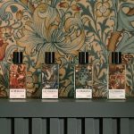 عطر ادکلن ال پی زیرو دو پیکاک فدر لو پرسونَ - LP02 Peacock Feather Le Persona - بررسی، قیمت و خرید