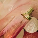 عطر ادکلن وری ایریزیستیبل او دو טוטلت ژیوانشی - Very Irresistible Eau de Toilette Givenchy - بررسی، قیمت و خرید