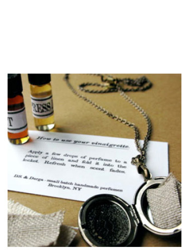 عطر ادکلن امپرس جینگو دی‌اس اند دورگا - Empress Jingu DS&Durga - بررسی، قیمت و خرید