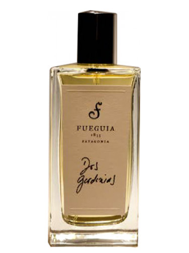 عطر ادکلن دوس گاردنیا فیوگیا هزار و هشتصد و سی و سه - Dos Gardenias Fueguia 1833 - بررسی، قیمت و خرید