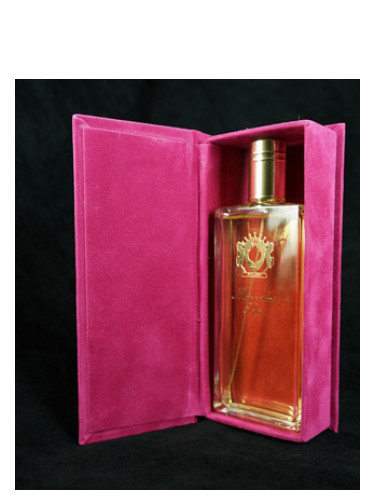 عطر ادکلن سوفیا مازولاری - Sofia Mazzolari - بررسی، قیمت و خرید