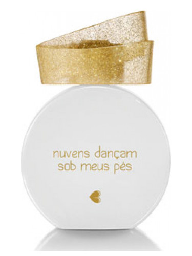 عطر ادکلن نووِنس دانسَم سوب موس پِس کیم دیسه برنیس - Nuvens Dançam Sob Meus Pés Quem Disse Berenice - بررسی، قیمت و خرید