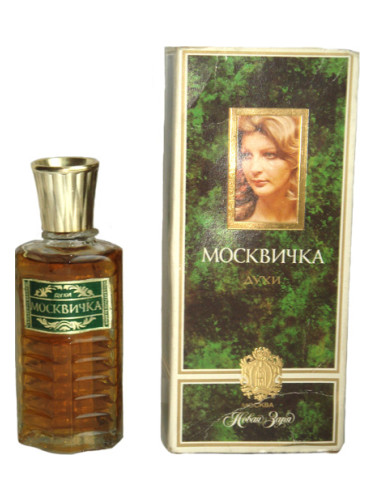 عطر ادکلن مسکویچکا نوایا زاریا - Москвичка (Moskvichka) Новая Заря (The New Dawn) - بررسی، قیمت و خرید