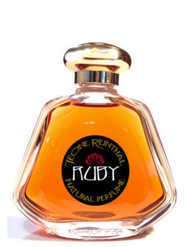 عطر ادکلن روبی ترنپ - Ruby TRNP - بررسی، قیمت و خرید