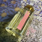 عطر ادکلن لا شاس او پاپیون اکستریم لارتیزان پرفیومر - La Chasse aux Papillons Extreme L'Artisan Parfumeur - بررسی، قیمت و خرید