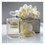 عطر ادکلن لز اکسکلوسیو دو چنل بژ پرفیوم شانل - Les Exclusifs de Chanel Beige Parfum Chanel - بررسی، قیمت و خرید
