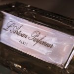 عطر ادکلن لا شَس اُ پاپییون لاریزان پرفیومر - La Chasse aux Papillons L'Artisan Parfumeur - بررسی، قیمت و خرید