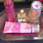 عطر ادکلن کاورد این روزز بث اند بادی ورکس - Covered In Roses Bath & Body Works - بررسی، قیمت و خرید