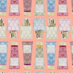 عطر ادکلن مکرون رز ویرا بردلی - Macaroon Rose Vera Bradley - بررسی، قیمت و خرید
