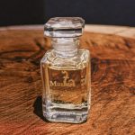 عطر ادکلن لا جوون نوچه فوگیا ۱۸۳۳ - La Joven Noche Fueguia 1833 - بررسی، قیمت و خرید