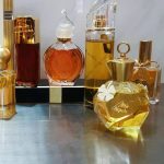 عطر ادکلن مورمور ایلانگ ایلانگ د ماداگاسکار ون کلیف اند آرپلز - Murmure Ylang Ylang de Madagascar Van Cleef & Arpels - بررسی، قیمت و خرید