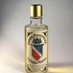 عطر ادکلن تری‌کورن کازول ماسی - Tricorn Caswell Massey - بررسی، قیمت و خرید