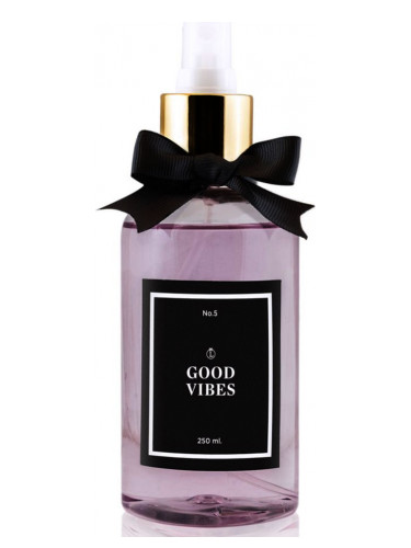 عطر ادکلن نو فایو گود وایبز لولی این د اسکای - No. 5 Good Vibes Loly In The Sky - بررسی، قیمت و خرید