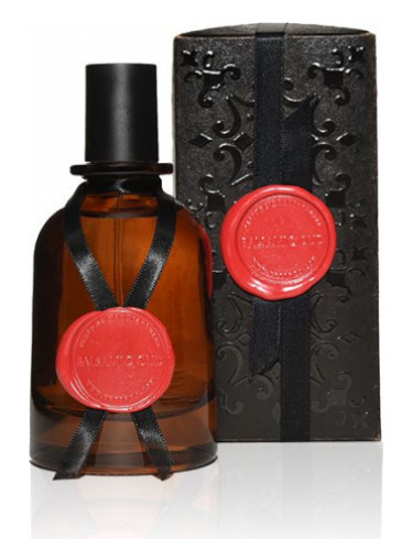 عطر ادکلن بالسامیک عود یِنتِنزو - Balsamic Oud Yntenzo - بررسی، قیمت و خرید