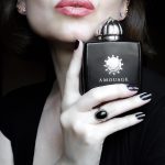 عطر ادکلن مموآر ومن آمواژ - Memoir Woman Amouage - بررسی، قیمت و خرید