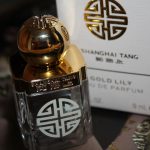عطر ادکلن گلد لیلی شانگهای تانگ - Gold Lily Shanghai Tang - بررسی، قیمت و خرید
