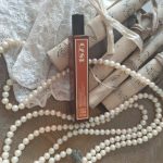 عطر ادکلن هزار و هشتصد و هفتاد و پنج کارمن بیزه ابسولو ادو پارفوم هیستور د پغفم - 1875 Carmen Bizet Absolu EdP Histoires de Parfums - بررسی، قیمت و خرید