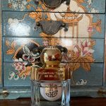 عطر ادکلن گلد لیلی شانگهای تانگ - Gold Lily Shanghai Tang - بررسی، قیمت و خرید