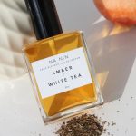 عطر ادکلن امبر اند وایت تی نا نین - Amber & White Tea Na Nin - بررسی، قیمت و خرید