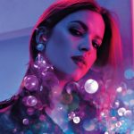 عطر ادکلن فستیوه گلو گلام‌استایل ایوون - Festive Glow Glamstyle Avon - بررسی، قیمت و خرید