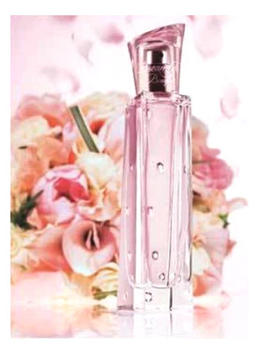عطر ادکلن دریم‌لایف بوکه ایوون - Dreamlife Bouquet Avon - بررسی، قیمت و خرید