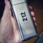 عطر ادکلن دویست و دوازده وی آی پی من کارولینا هررا - 212 VIP Men Carolina Herrera - بررسی، قیمت و خرید