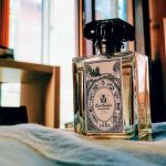 عطر ادکلن شانزده هشتاد و یک کارتوزیا - 1681 Carthusia - بررسی، قیمت و خرید