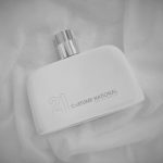 عطر ادکلن بیست و یک کاستوم نشنال - 21 CoSTUME NATIONAL - بررسی، قیمت و خرید